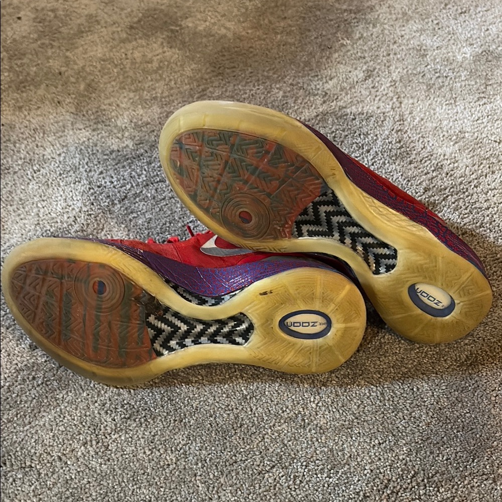Nike Red and Blue Athletic Sneakers - Picture 6 of 7